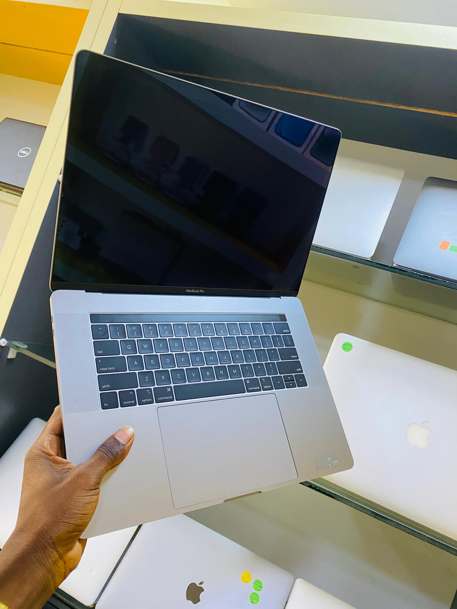MacBook Pro 2019