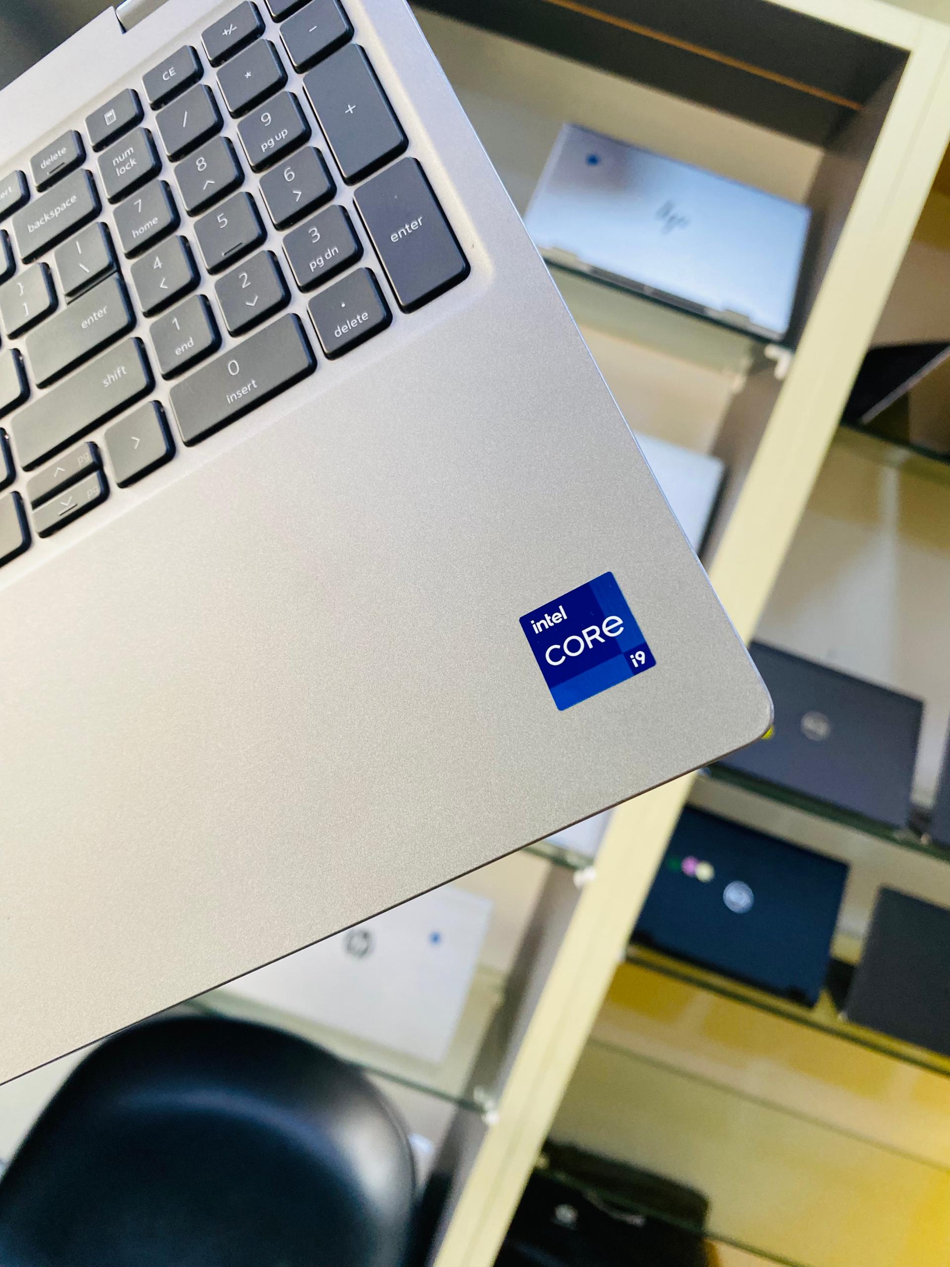 Dell Precision 3561 Mobile Workstation