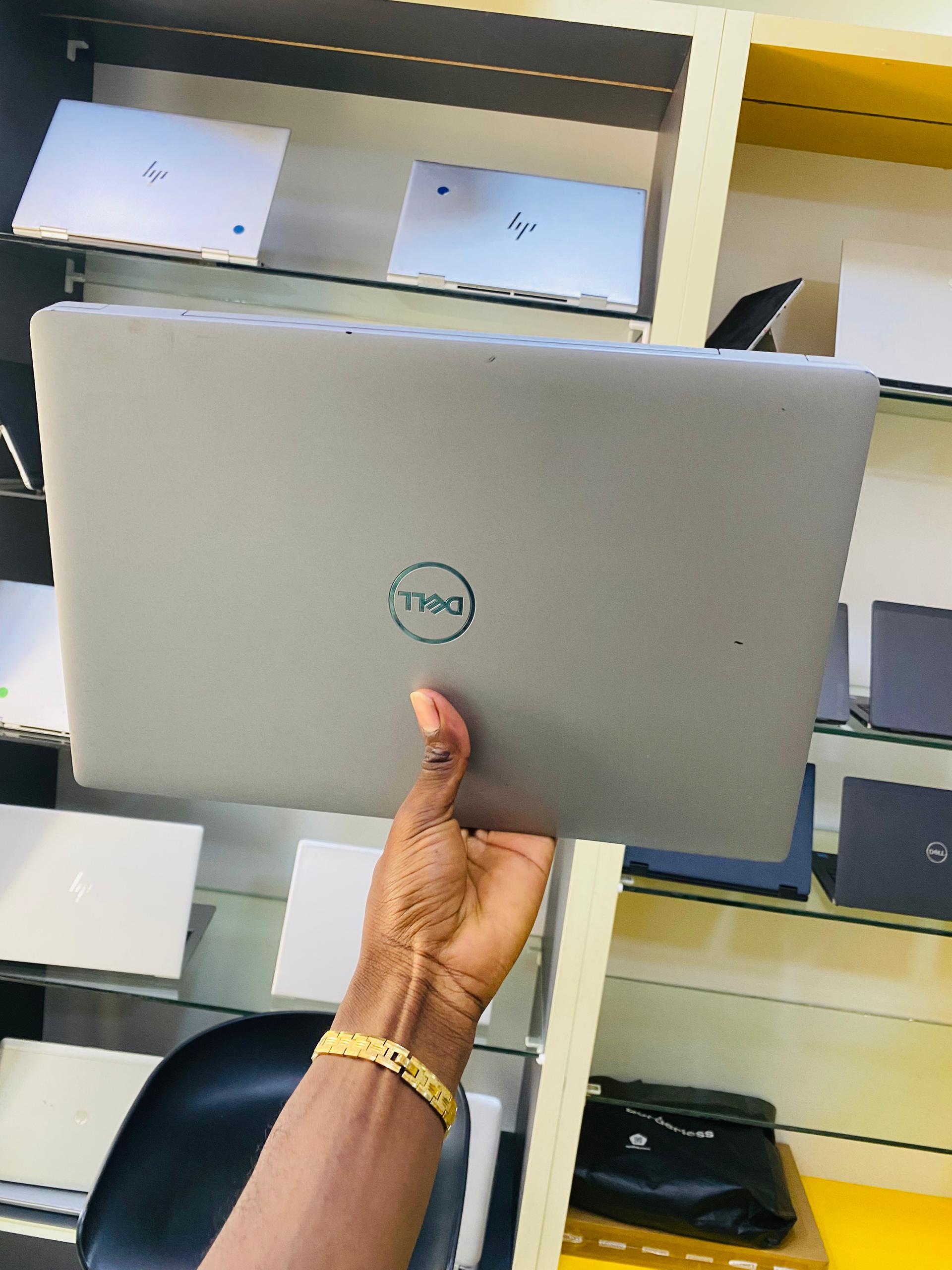 Dell Precision 3561 Mobile Workstation