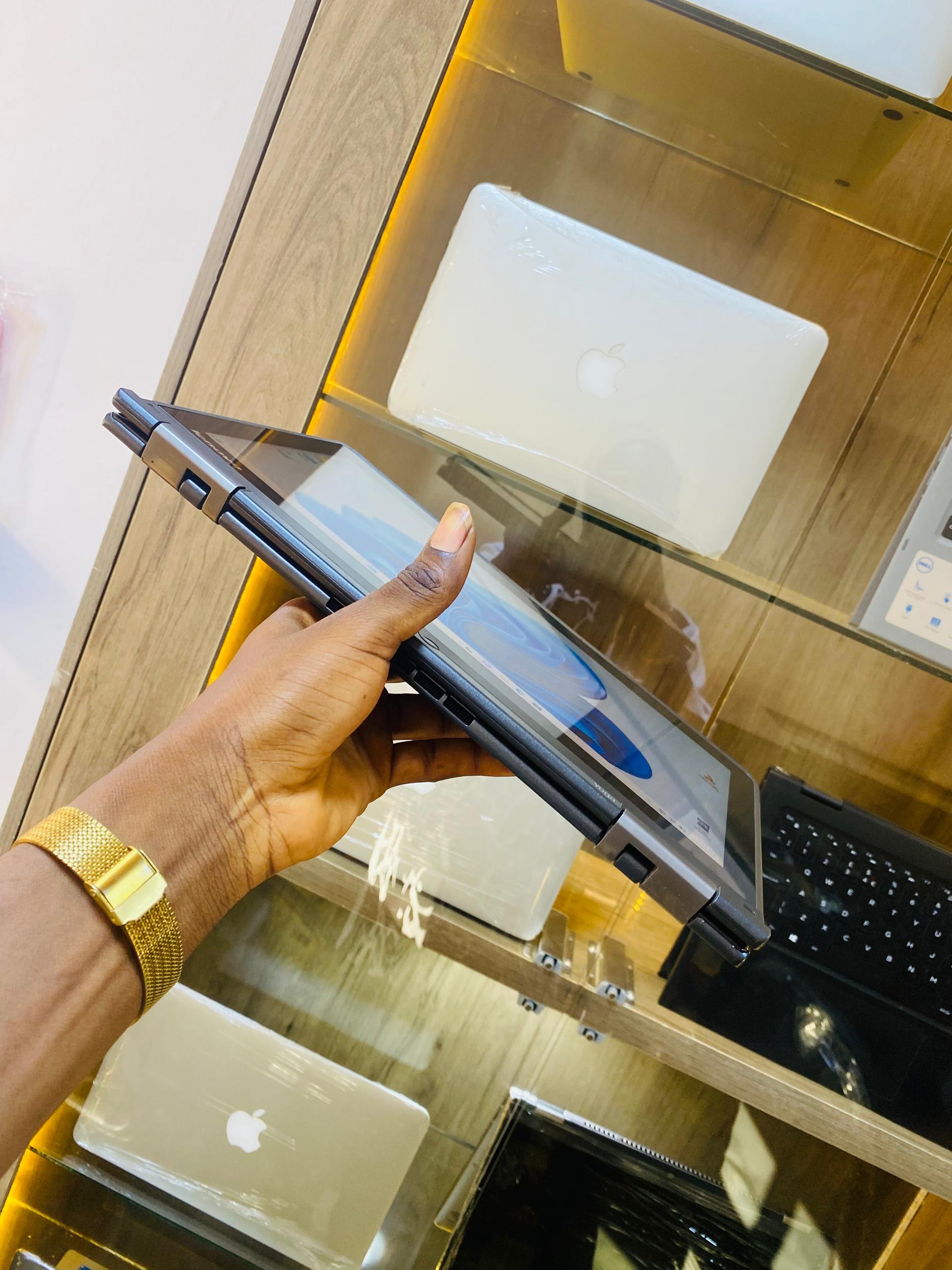 Lenovo ThinkPad Yoga 12