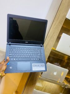 Acer Aspire E514