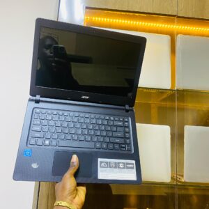 Acer Aspire E514