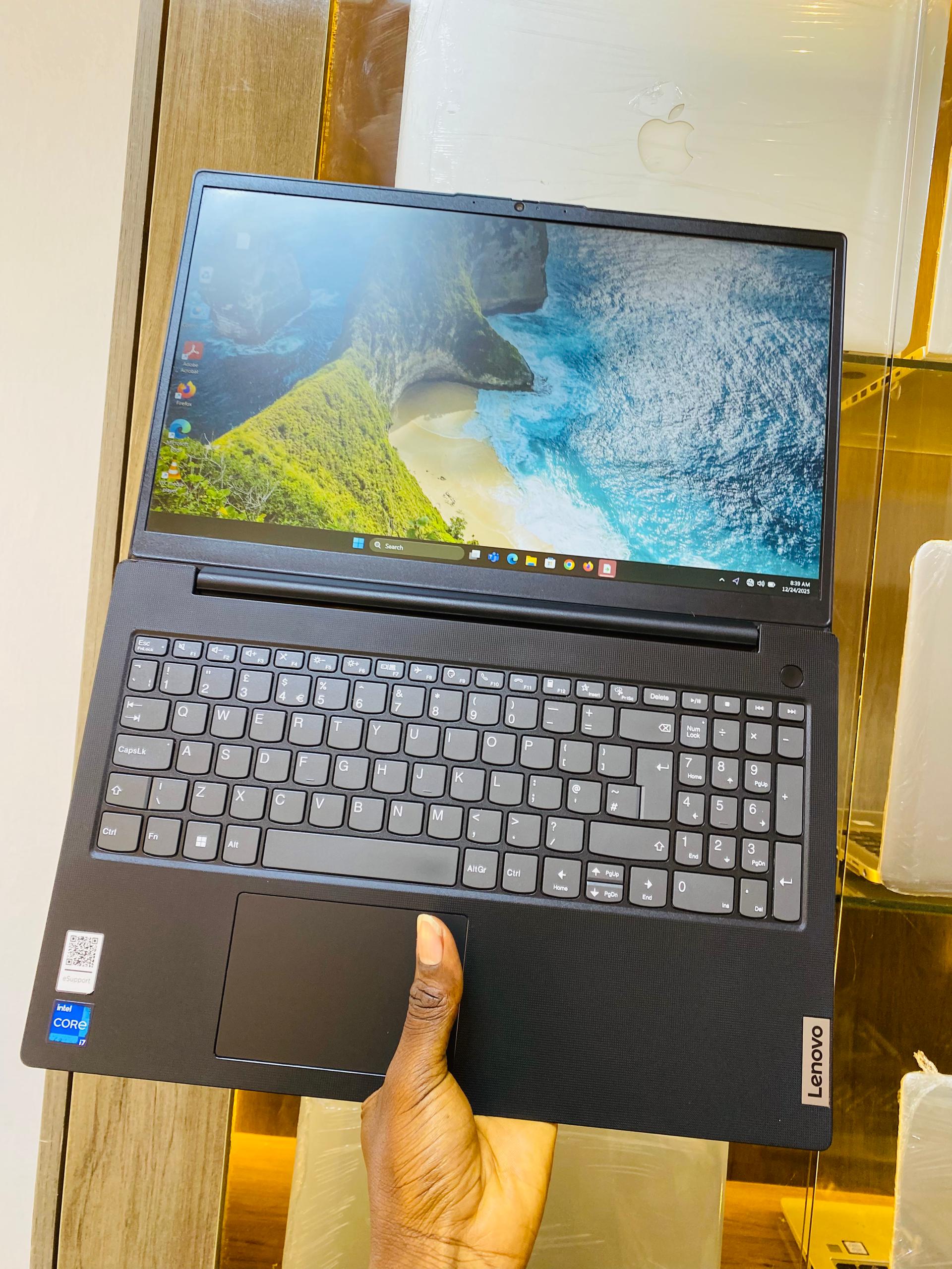 LENOVO IDEALPAD V15 G2