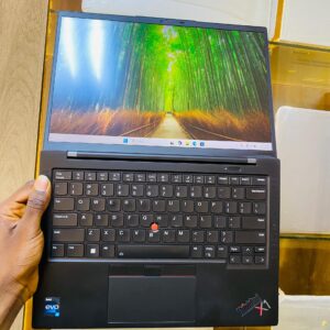 LENOVO THINK PAD X1 CARBON