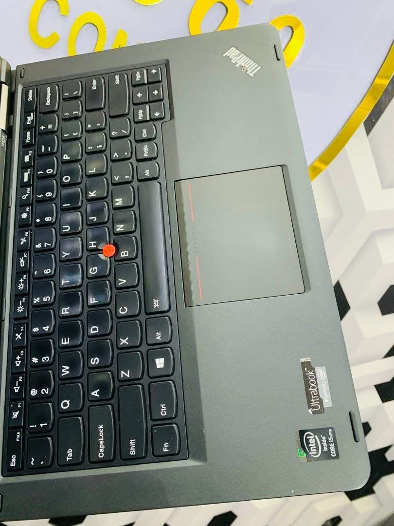 Lenovo Thinkpad yoga 12